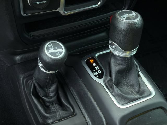 Used 2019 Jeep Wrangler Unlimited Sport AWD/4WD image 27