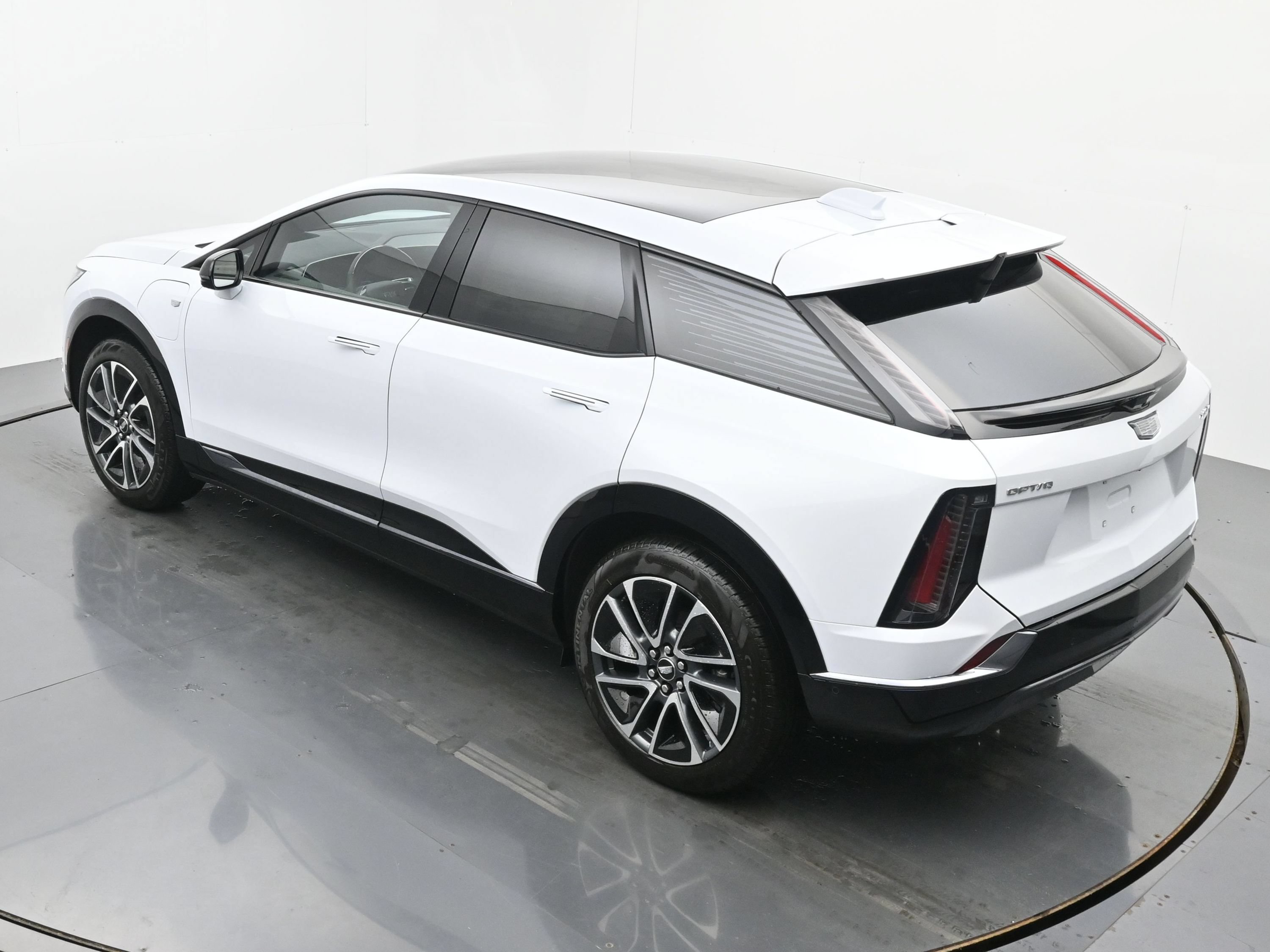 New 2026 Cadillac Optiq Sport 2 AWD/4WD image 25