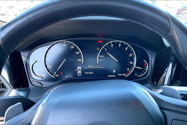 Used 2020 BMW 330i Sedan RWD image 13