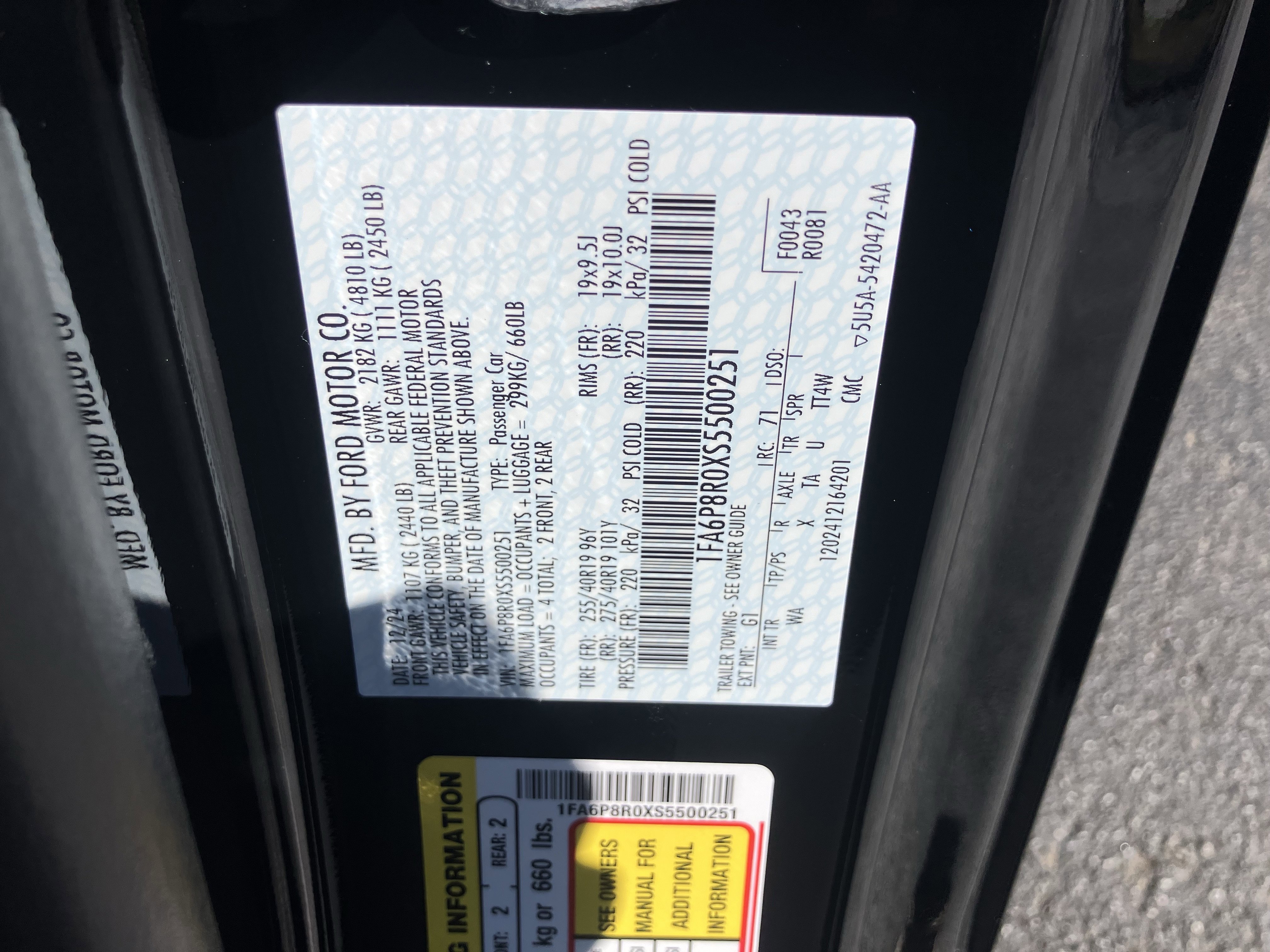 Used 2025 Ford Mustang Dark Horse image 33