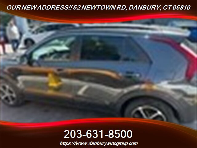 Used 2023 Kia Niro EX FWD image 3