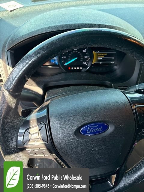 Used 2017 Ford Explorer XLT w/ Equipment Group 202A FWD image 13