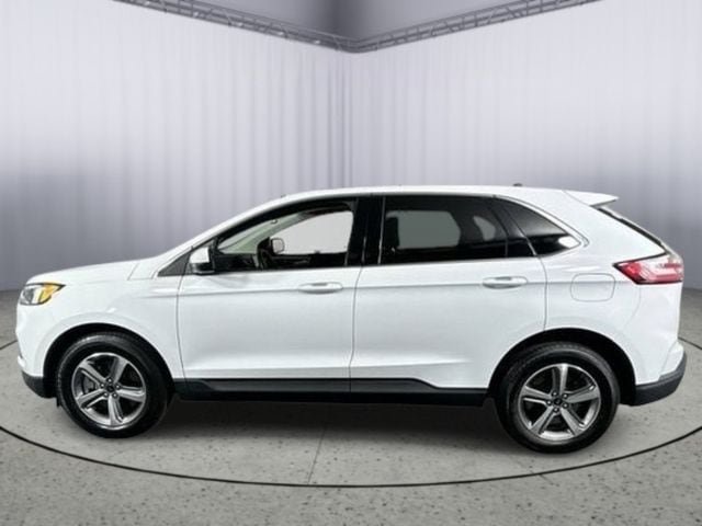 Used 2023 Ford Edge SEL w/ Convenience Package AWD/4WD image 4
