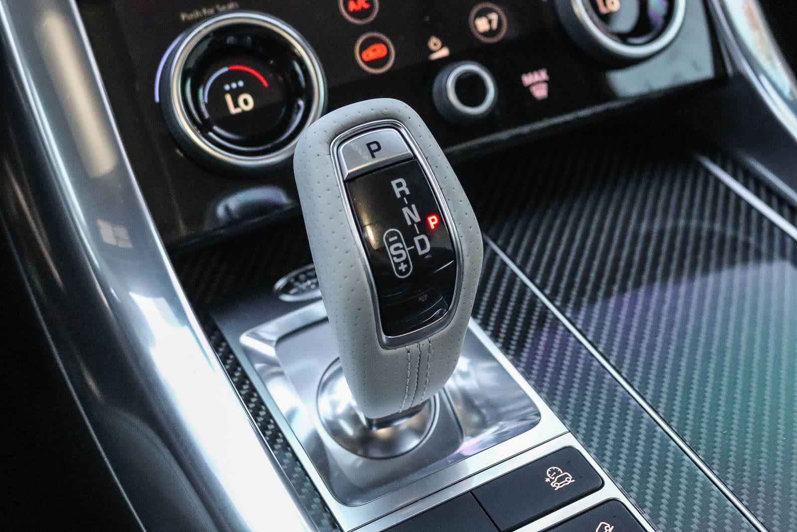 Used 2022 Land Rover Range Rover Sport SVR AWD/4WD image 24