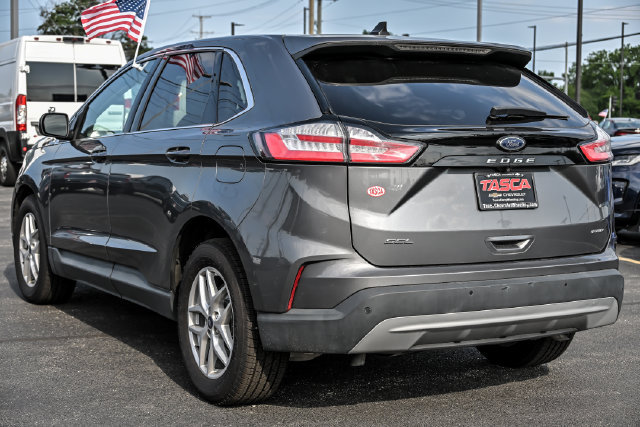Used 2021 Ford Edge SEL w/ Cargo Accessory Package AWD/4WD image 6