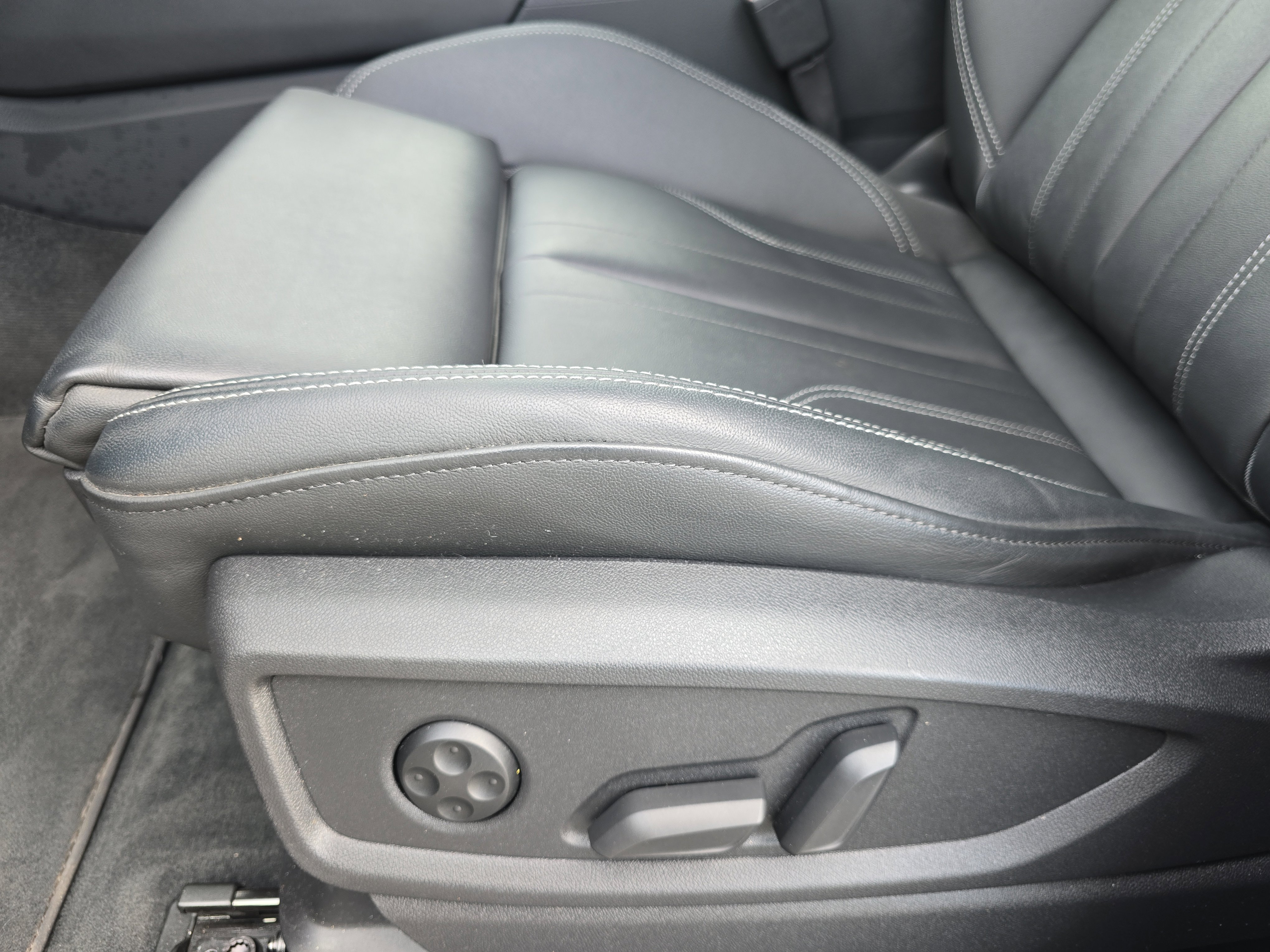 Used 2023 Audi Q5 2.0T Premium Plus w/ Premium Plus Package image 29