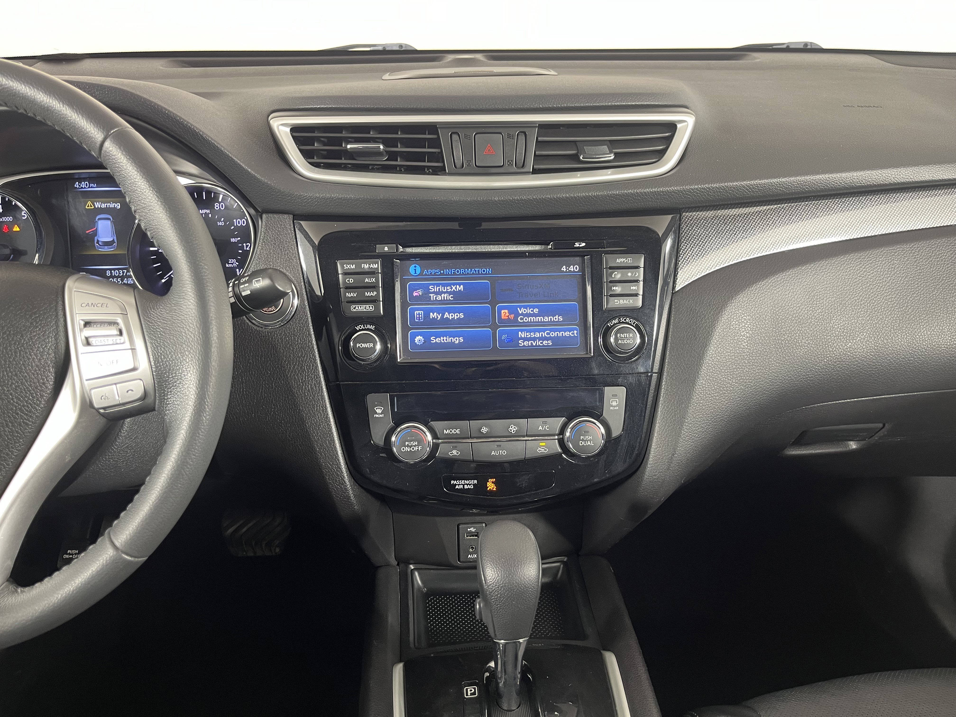 Used 2016 Nissan Rogue SL image 14