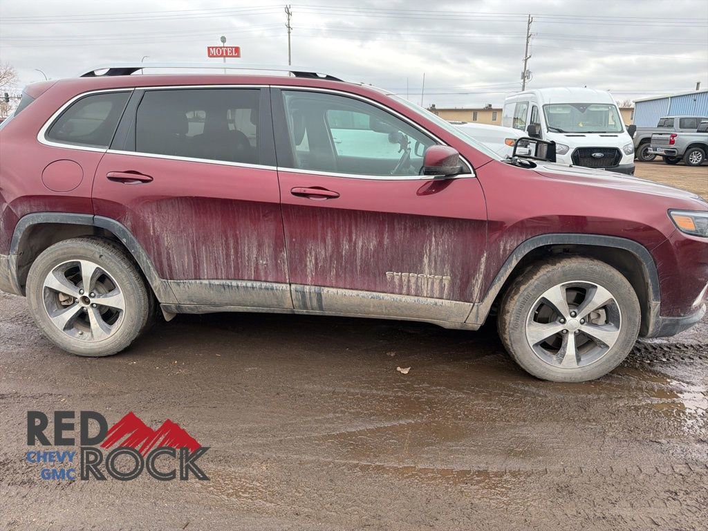 Used 2019 Jeep Cherokee Limited image 8