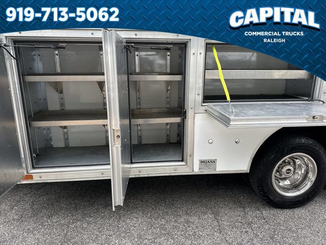 Used 2023 Ford E-350 and Econoline 350 Super Duty w/ Power Windows & Locks Group RWD image 19