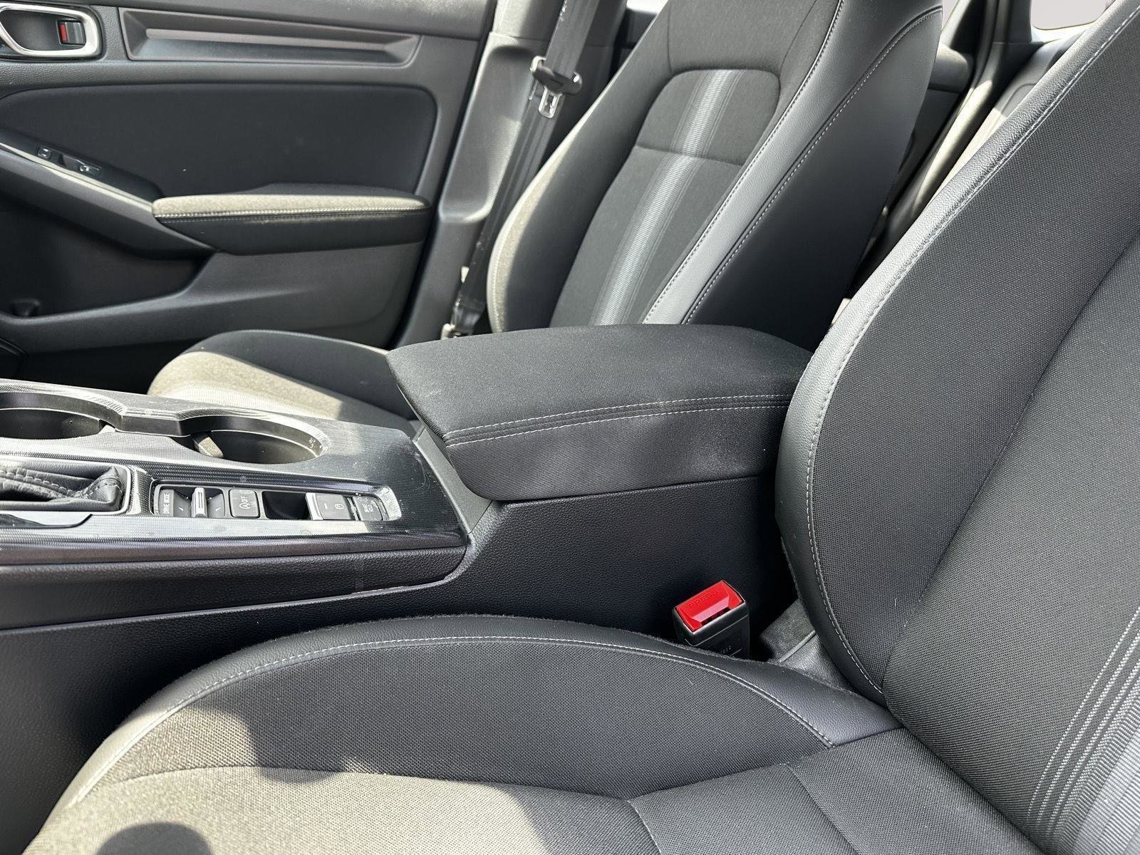 Used 2023 Honda Civic Sport image 18
