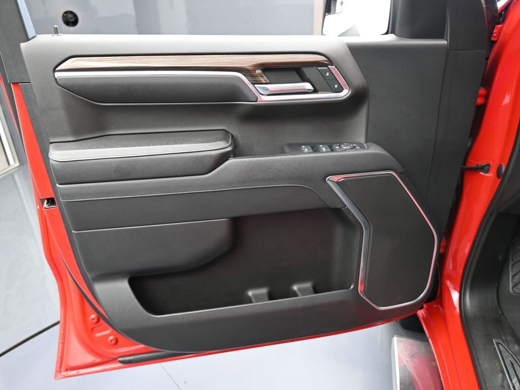 Used 2023 Chevrolet Silverado 1500 RST image 12