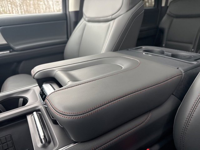 New 2025 Ford Expedition Max Active image 19