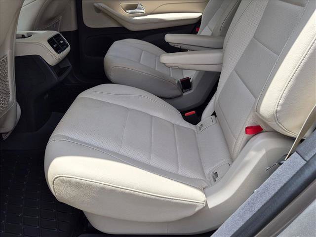 Used 2020 Mercedes-Benz GLS 450 4MATIC image 19