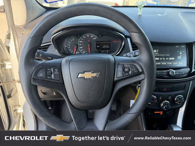 Used 2017 Chevrolet Trax LT FWD image 13