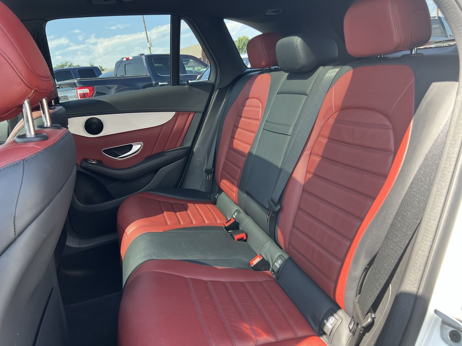 Used 2022 Mercedes-Benz GLC 43 AMG 4MATIC w/ Multimedia Package Lite image 24
