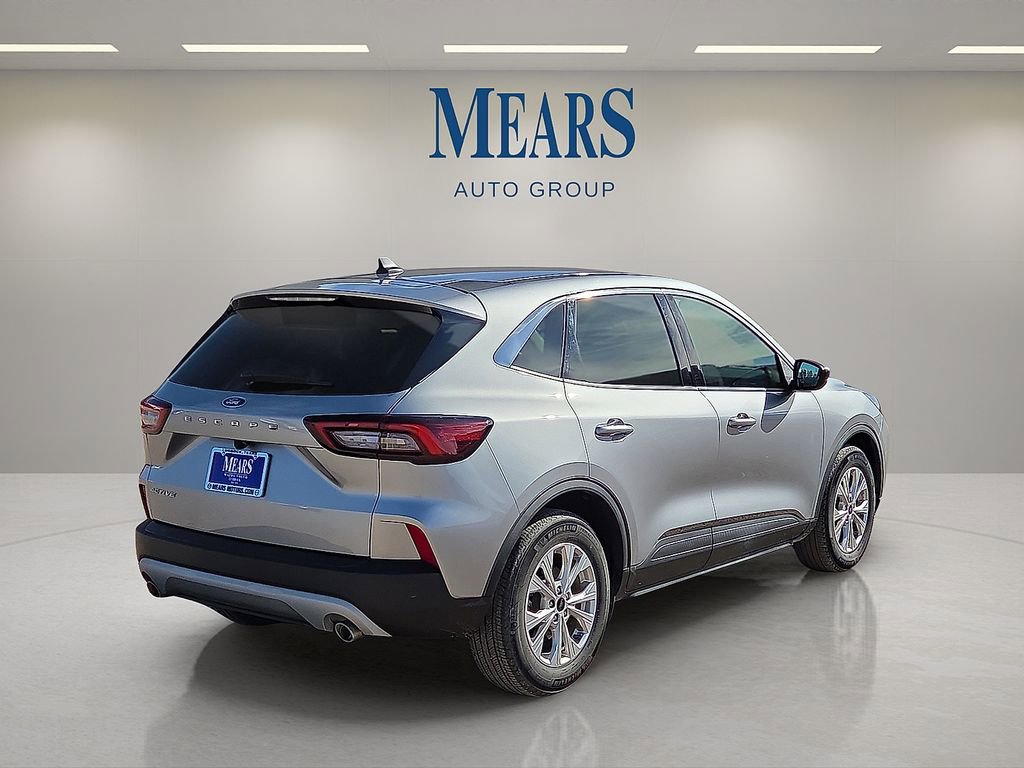 Used 2024 Ford Escape Active image 5