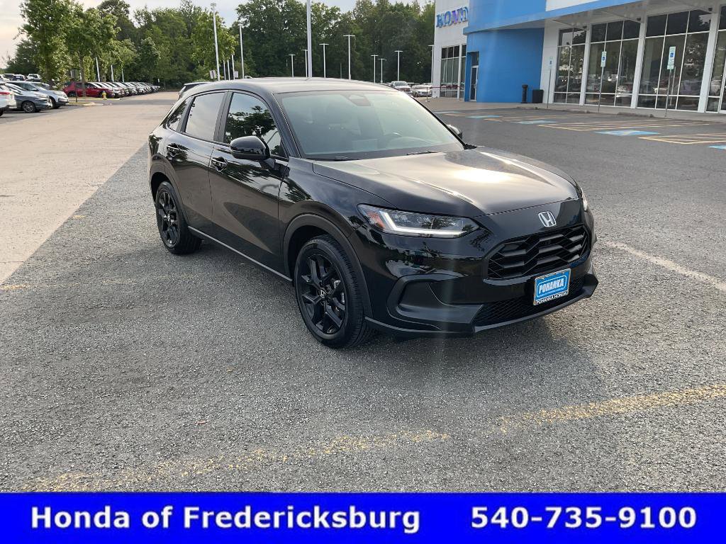 Used 2025 Honda HR-V Sport image 8