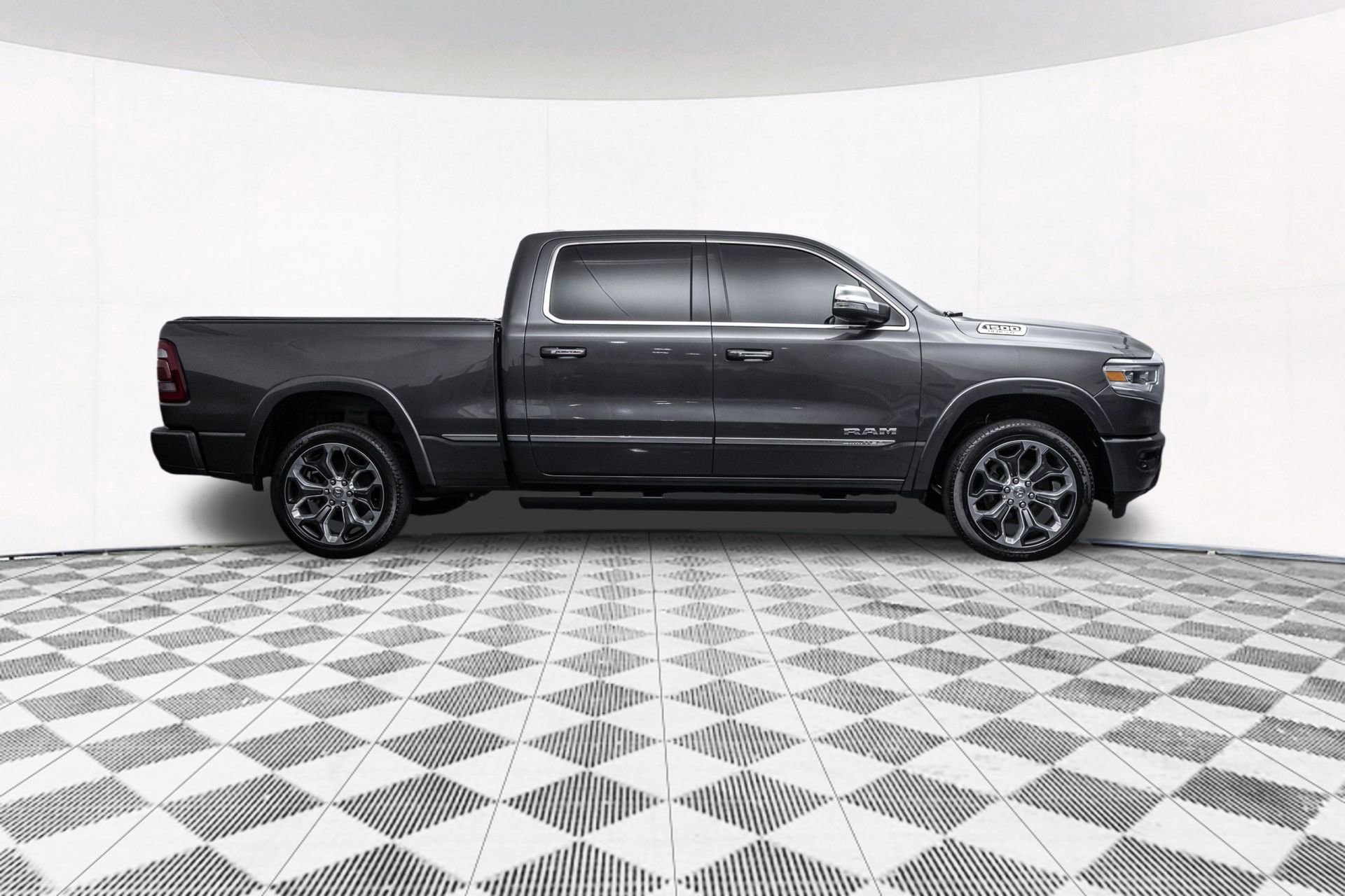 Used 2020 RAM 1500 Limited image 13