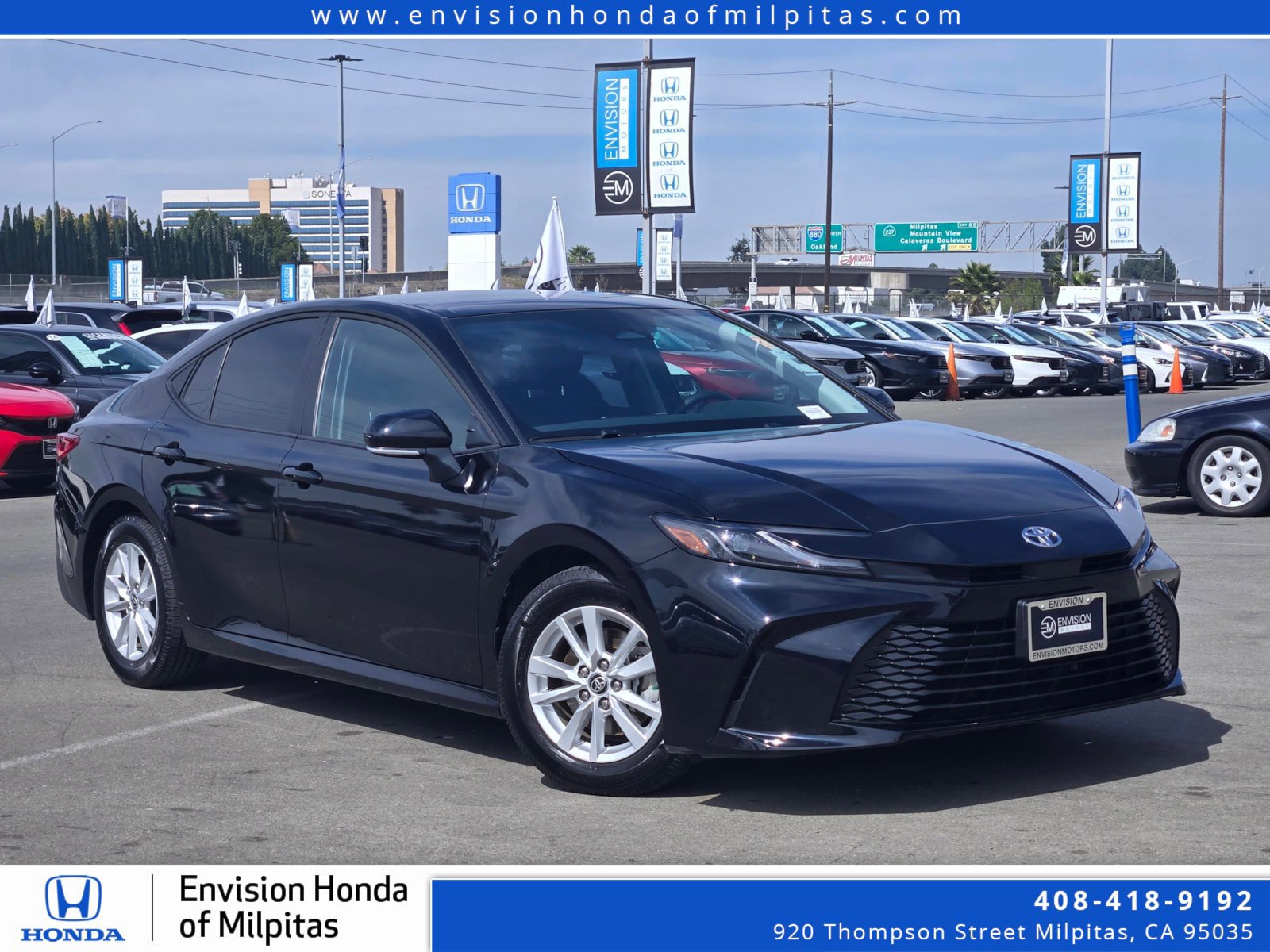 Used 2026 Toyota Camry LE w/ Convenience Package FWD image 1