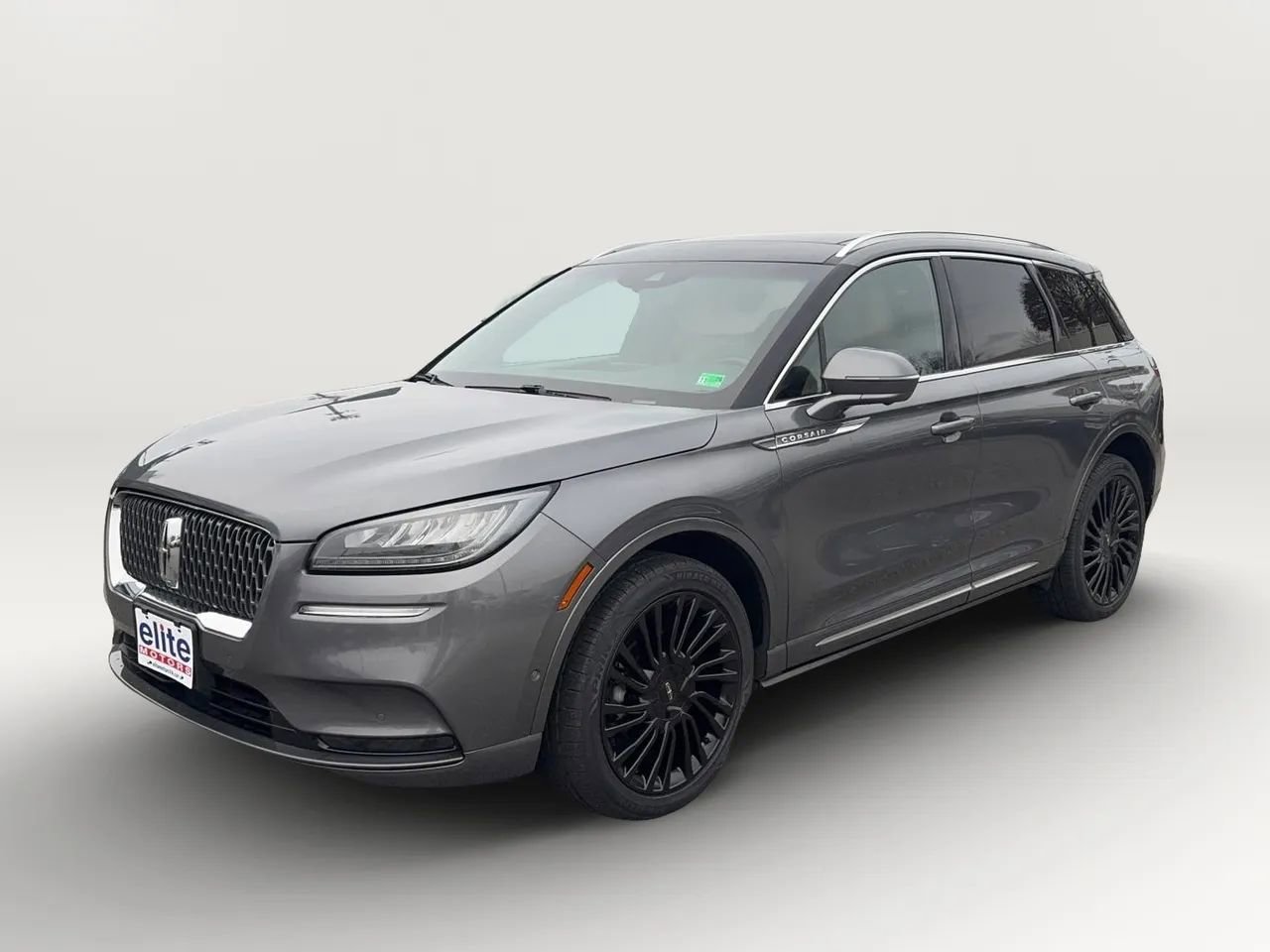 Used 2021 Lincoln Corsair Reserve AWD/4WD image 3