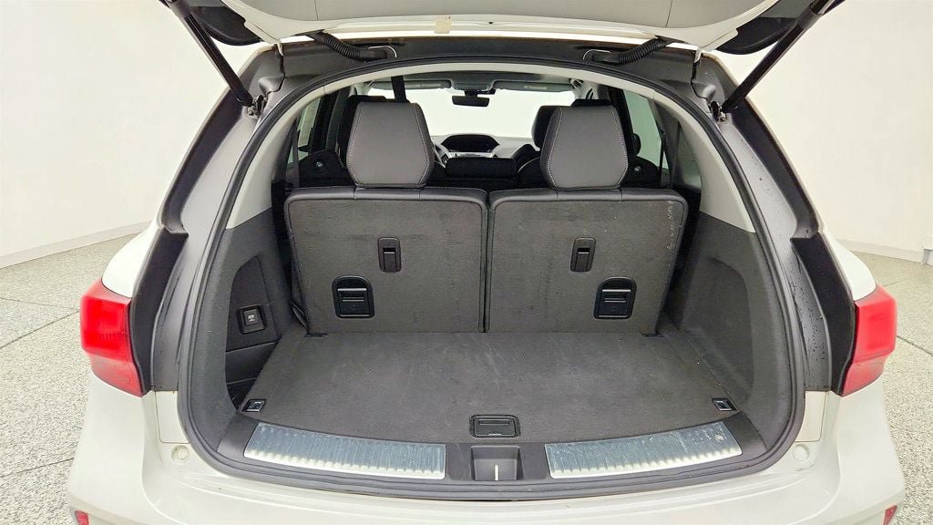 Used 2020 Acura MDX SH-AWD w/ Technology Package image 23