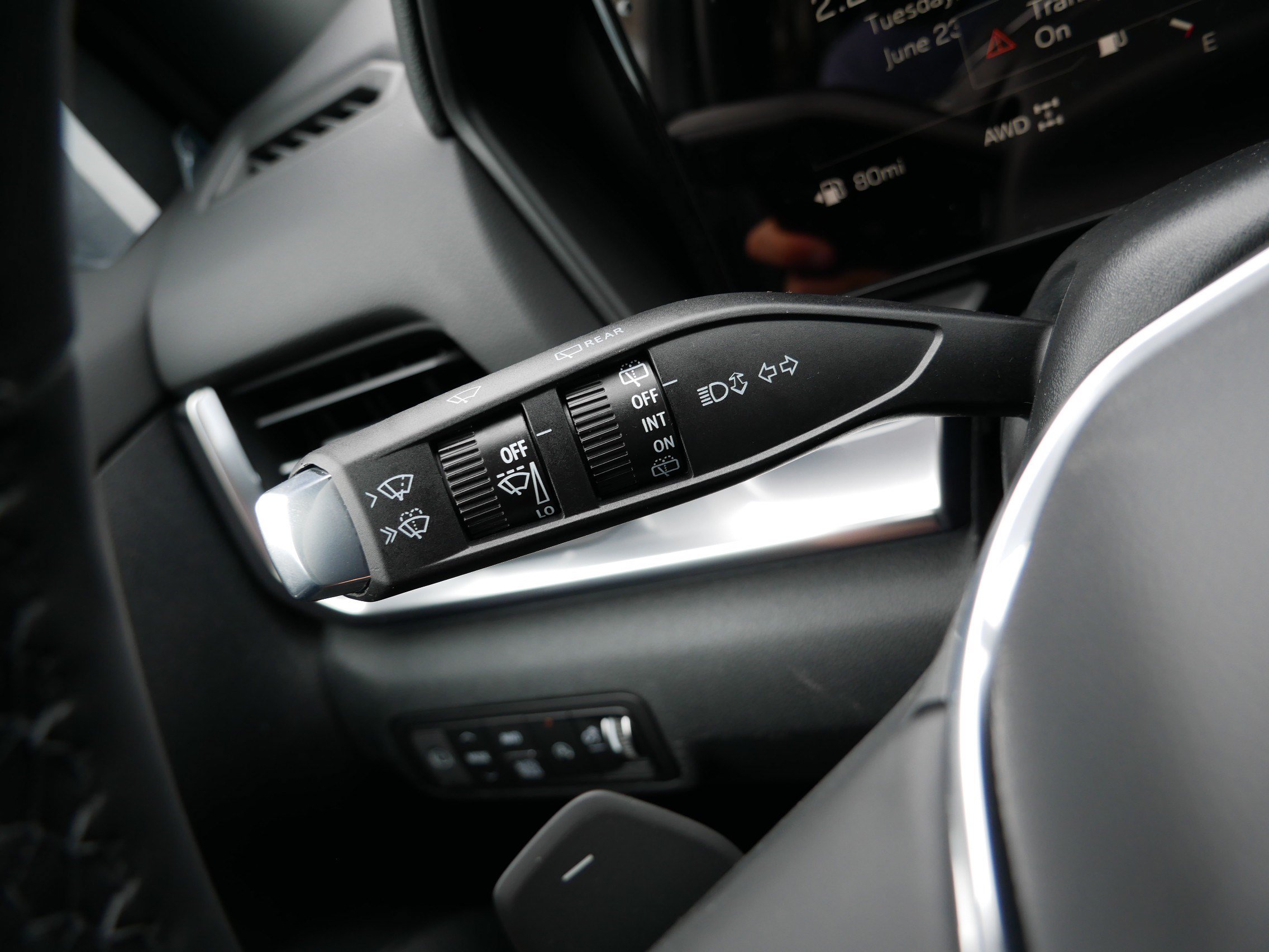 New 2027 GMC Terrain Elevation w/ Elevation Premium Package AWD/4WD image 26