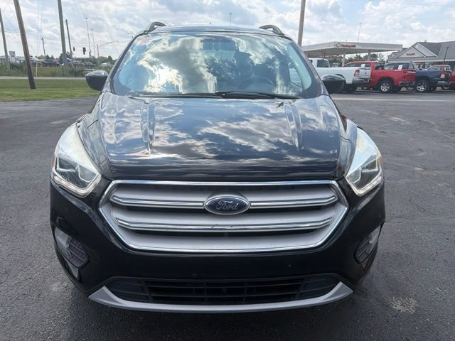 Used 2018 Ford Escape SEL AWD/4WD image 2