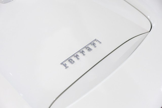 Used 2018 Ferrari 488 Spider RWD image 17