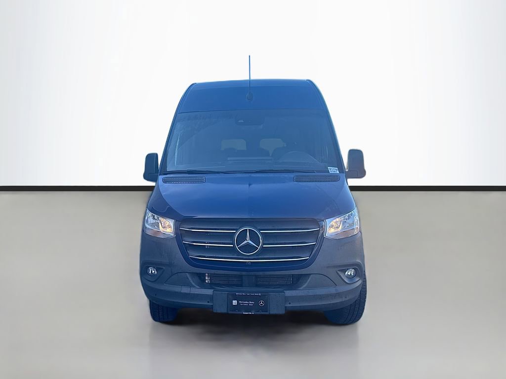 Used 2024 Mercedes-Benz Sprinter 2500 image 7