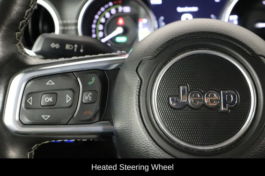 Used 2023 Jeep Wrangler Unlimited Sahara w/ Cold Weather Group AWD/4WD image 8