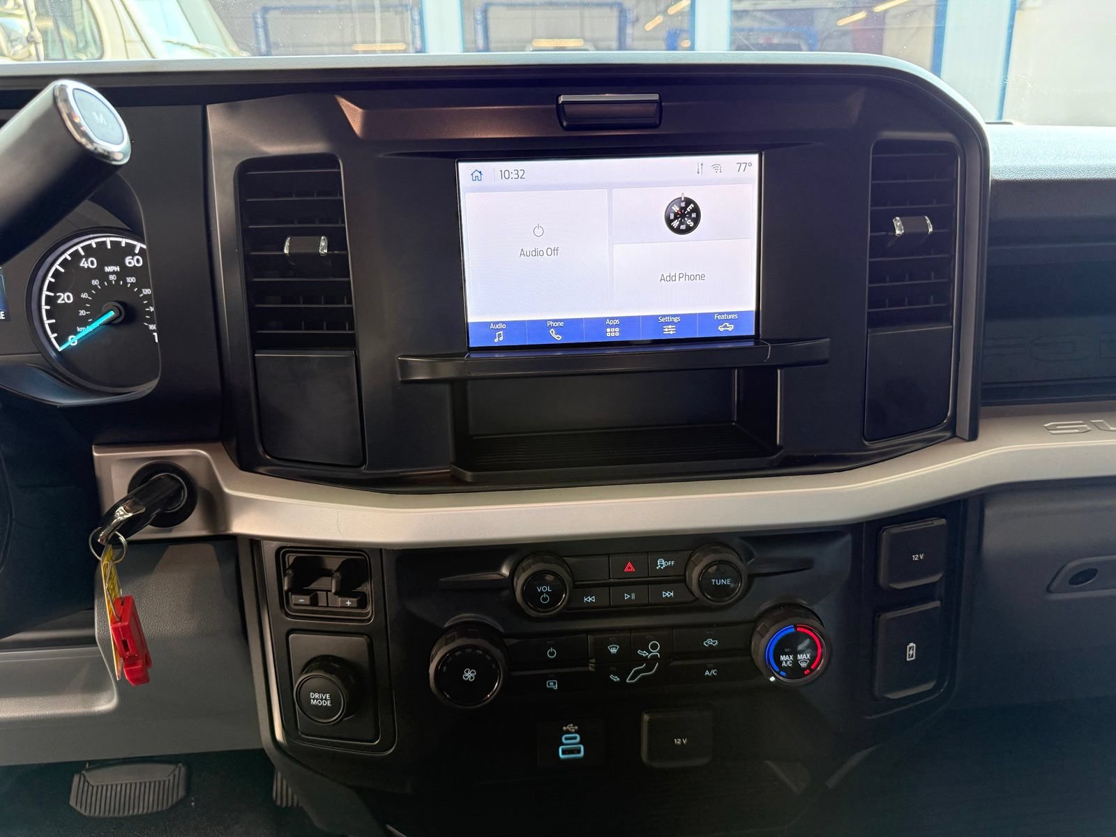 Used 2025 Ford F250 XL w/ XL Chrome Package RWD image 16