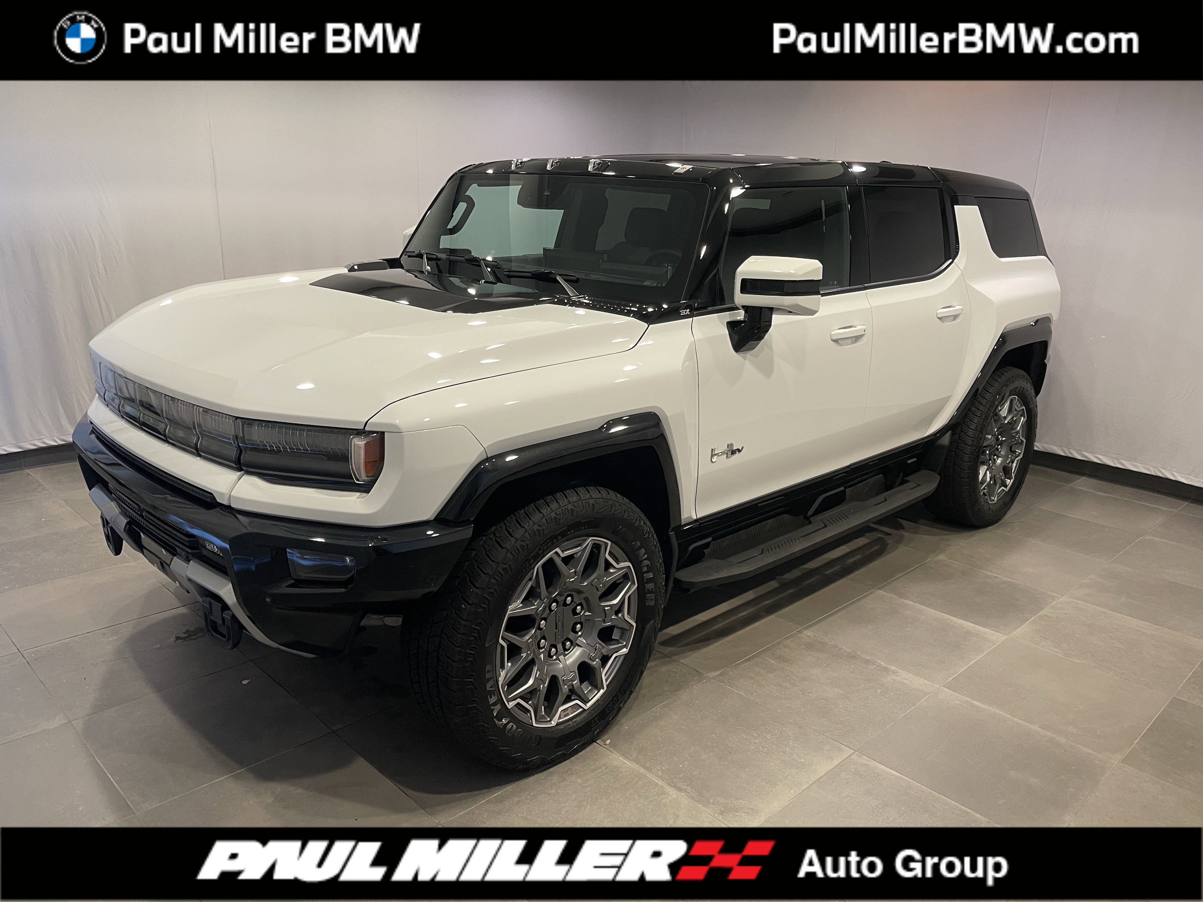 Used 2025 GMC Hummer EV 3X AWD/4WD image 1