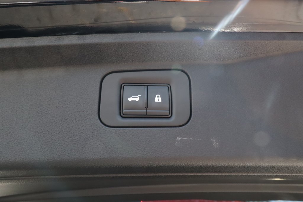 Used 2025 INFINITI QX80 Pure RWD image 39