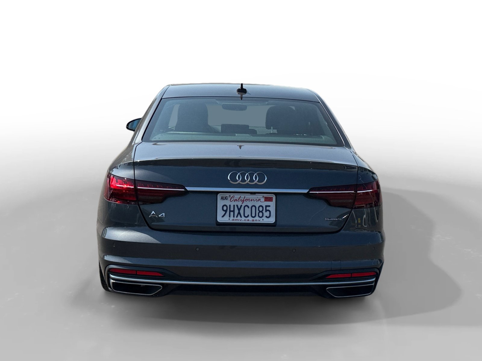 Used 2023 Audi A4 2.0T Premium Plus w/ Premium Plus Package AWD/4WD image 4