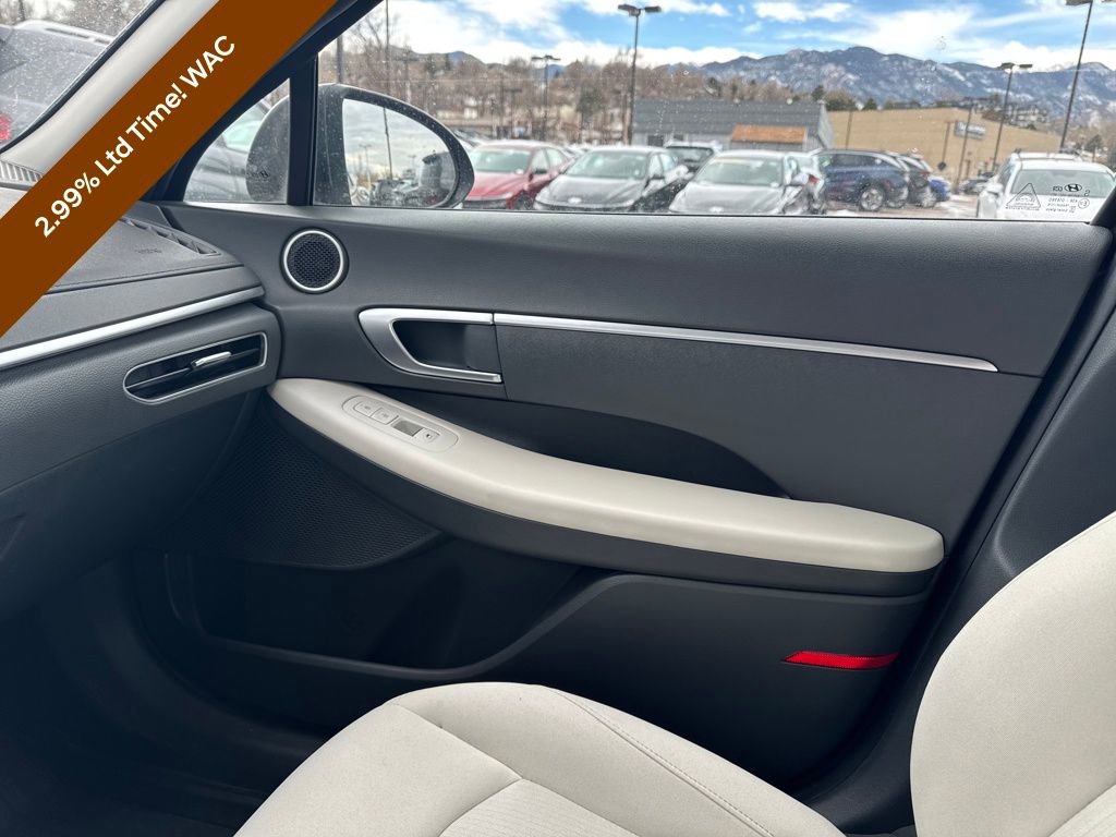 Certified 2023 Hyundai Sonata SE w/ Preferred Accessory Package image 52