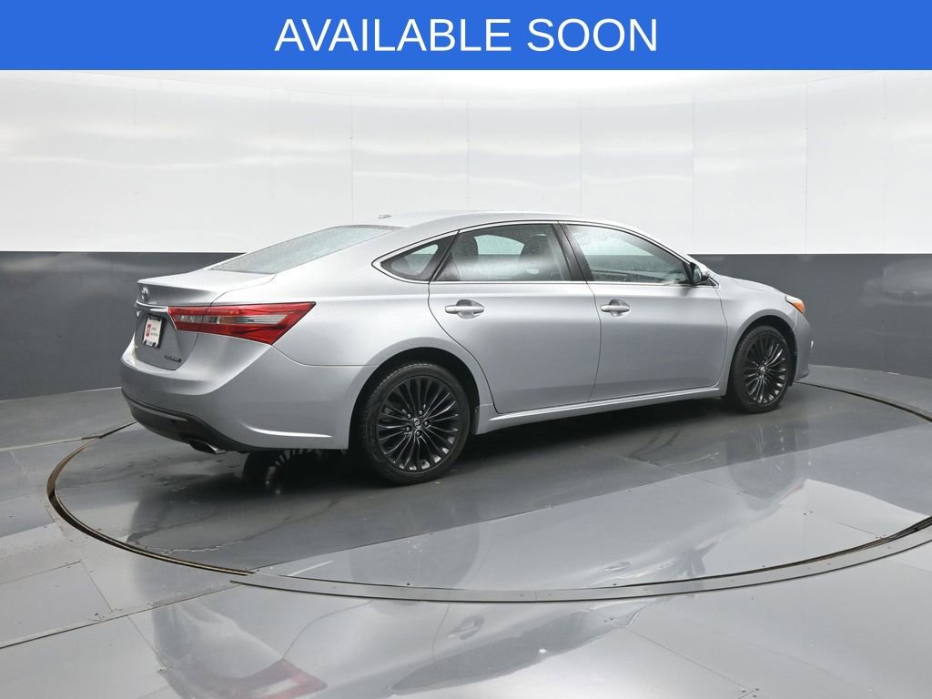Used 2017 Toyota Avalon Touring w/ Carpet Mat Package FWD image 7