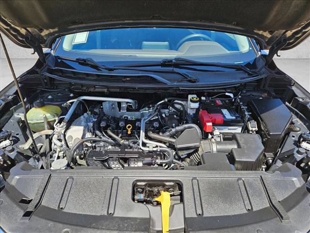 Used 2021 Nissan Rogue SV FWD image 22