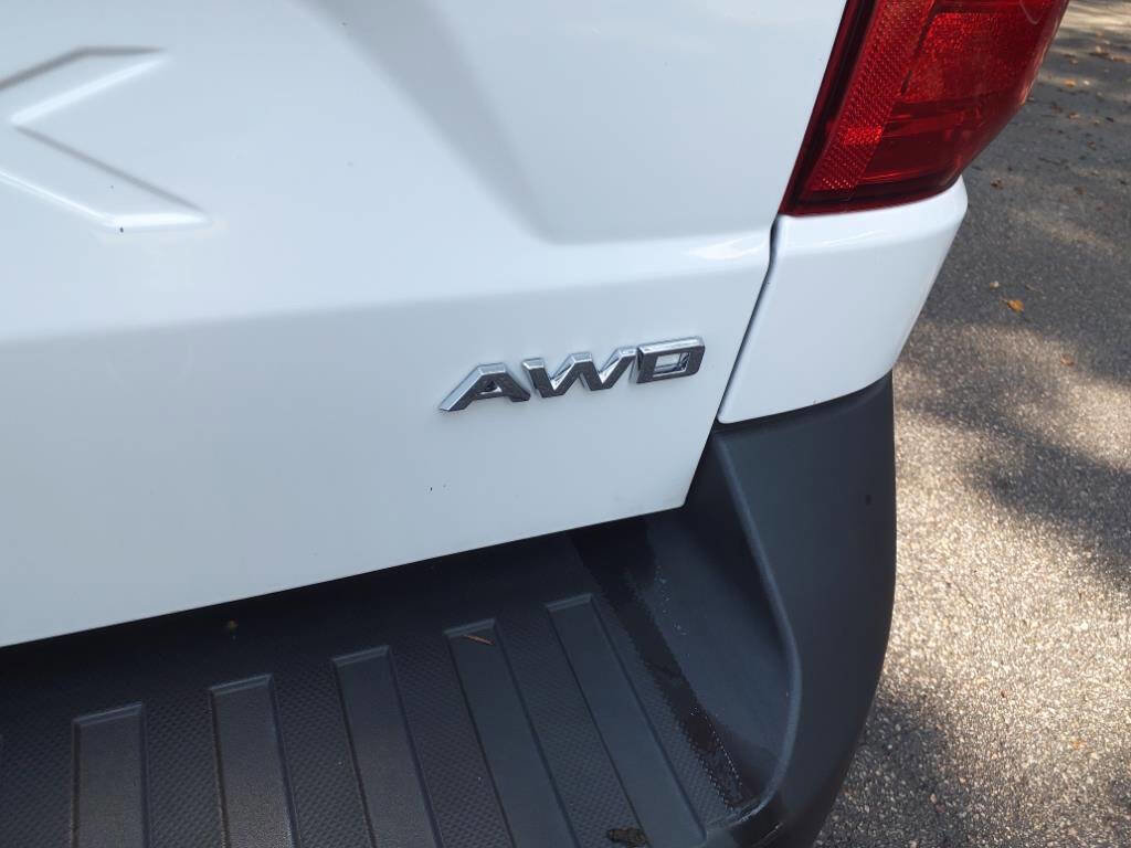 Used 2022 Ford Maverick XL w/ Equipment Group 100A Standard image 5