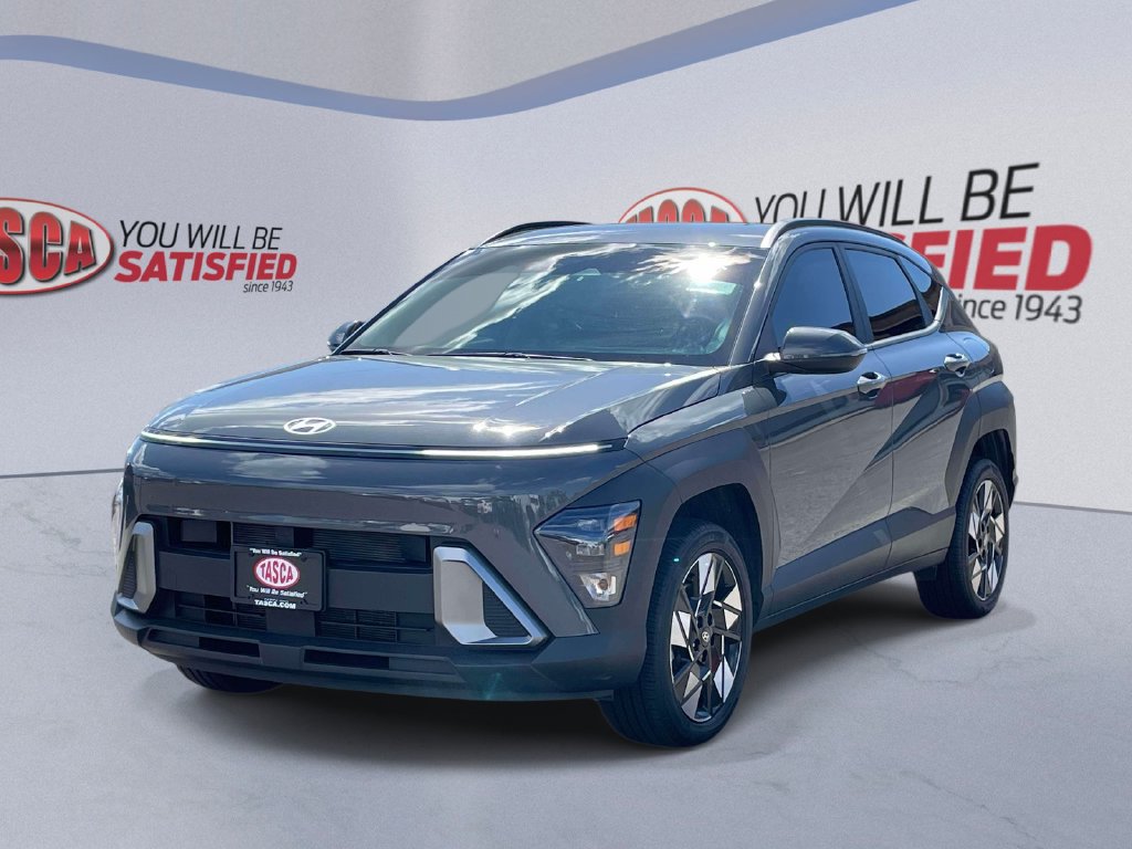 Certified 2025 Hyundai Kona SEL AWD/4WD image 4