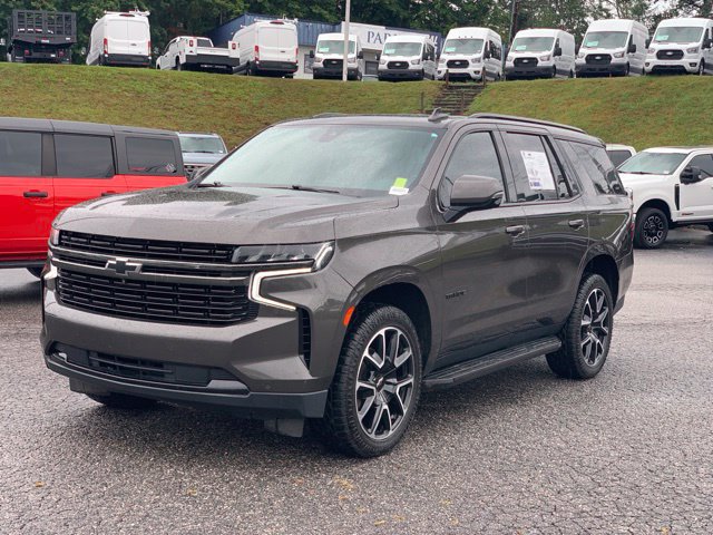 Used 2021 Chevrolet Tahoe RST w/ Luxury Package AWD/4WD image 4