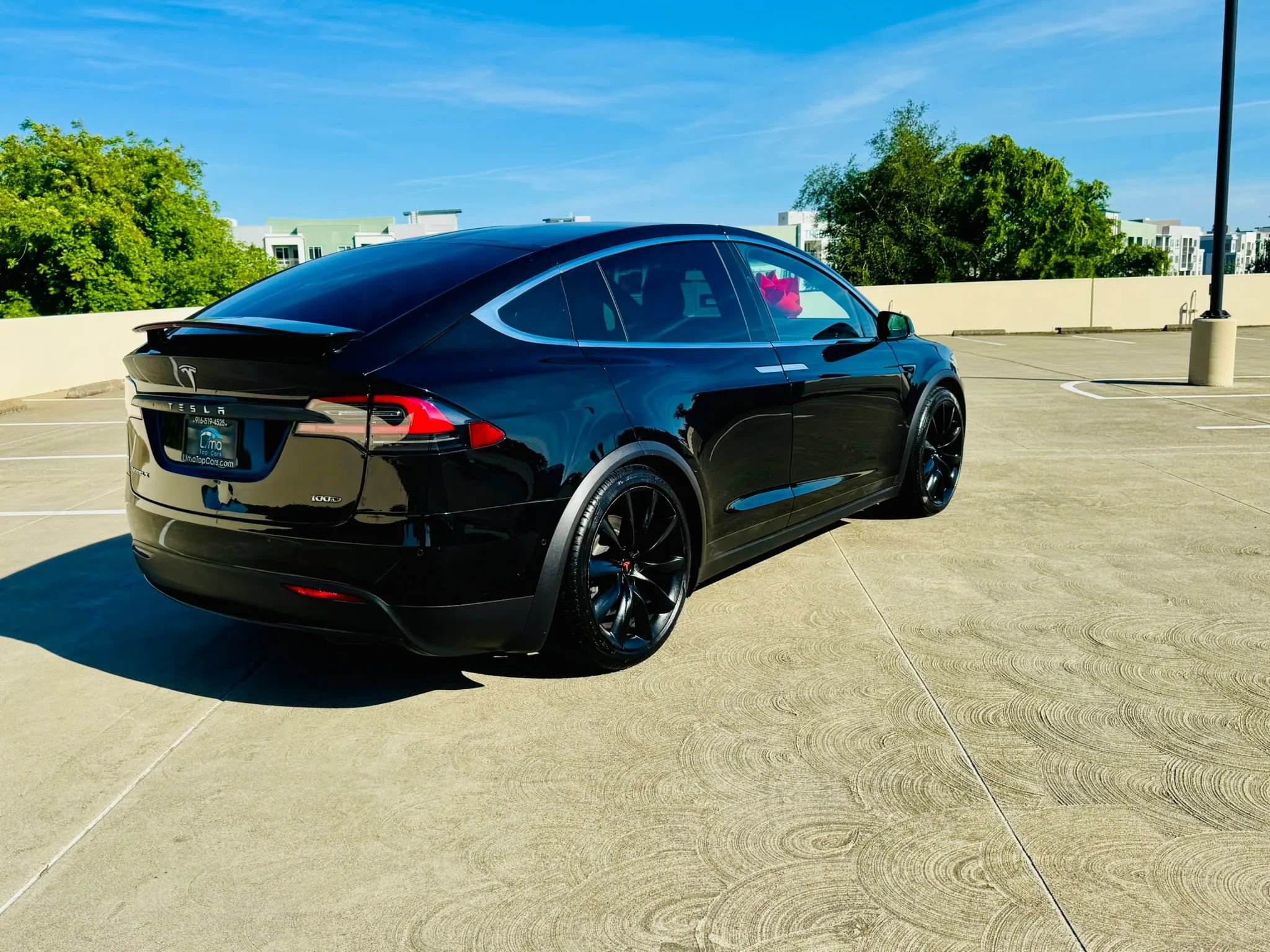 Used 2019 Tesla Model X 100D image 32