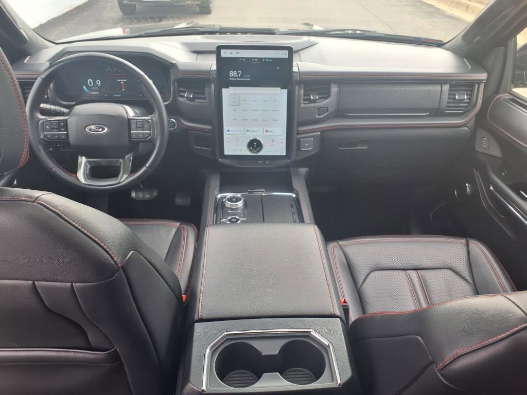 Certified 2022 Ford Expedition Limited image 11