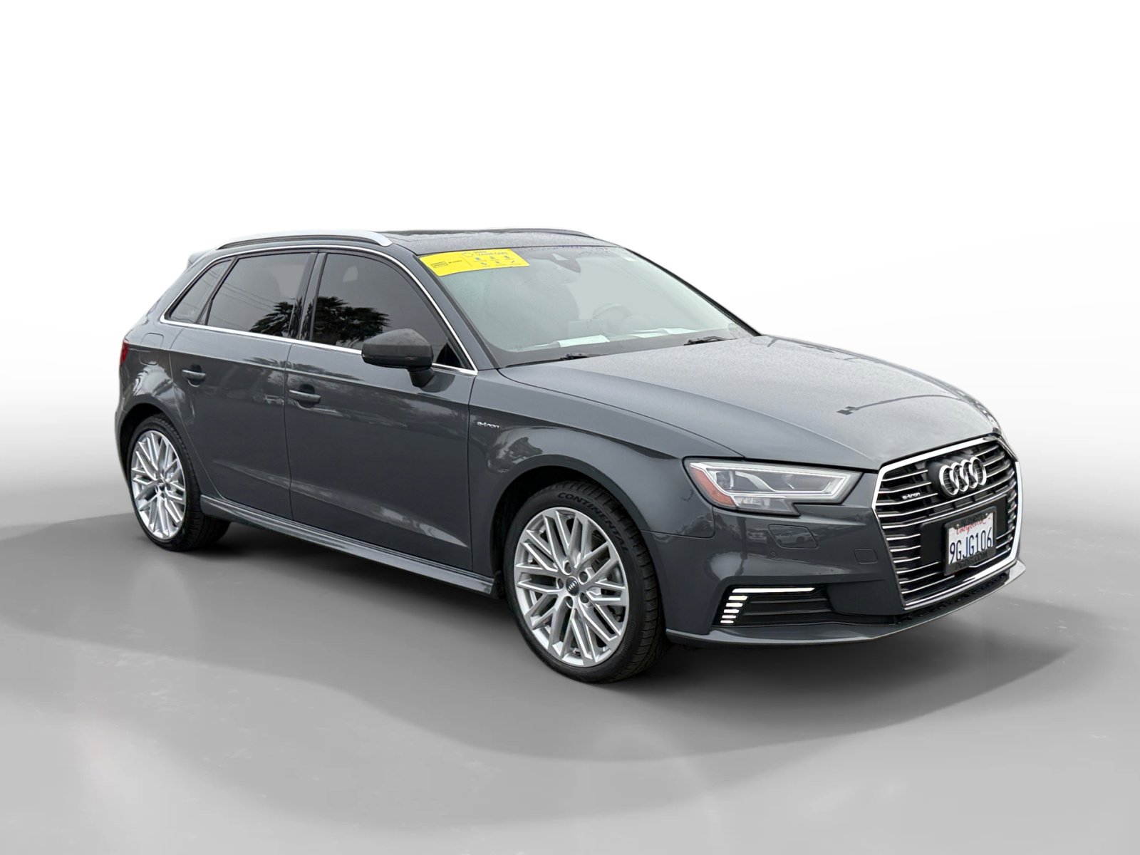 Used 2018 Audi A3 e-tron Prestige w/ Prestige Package image 7
