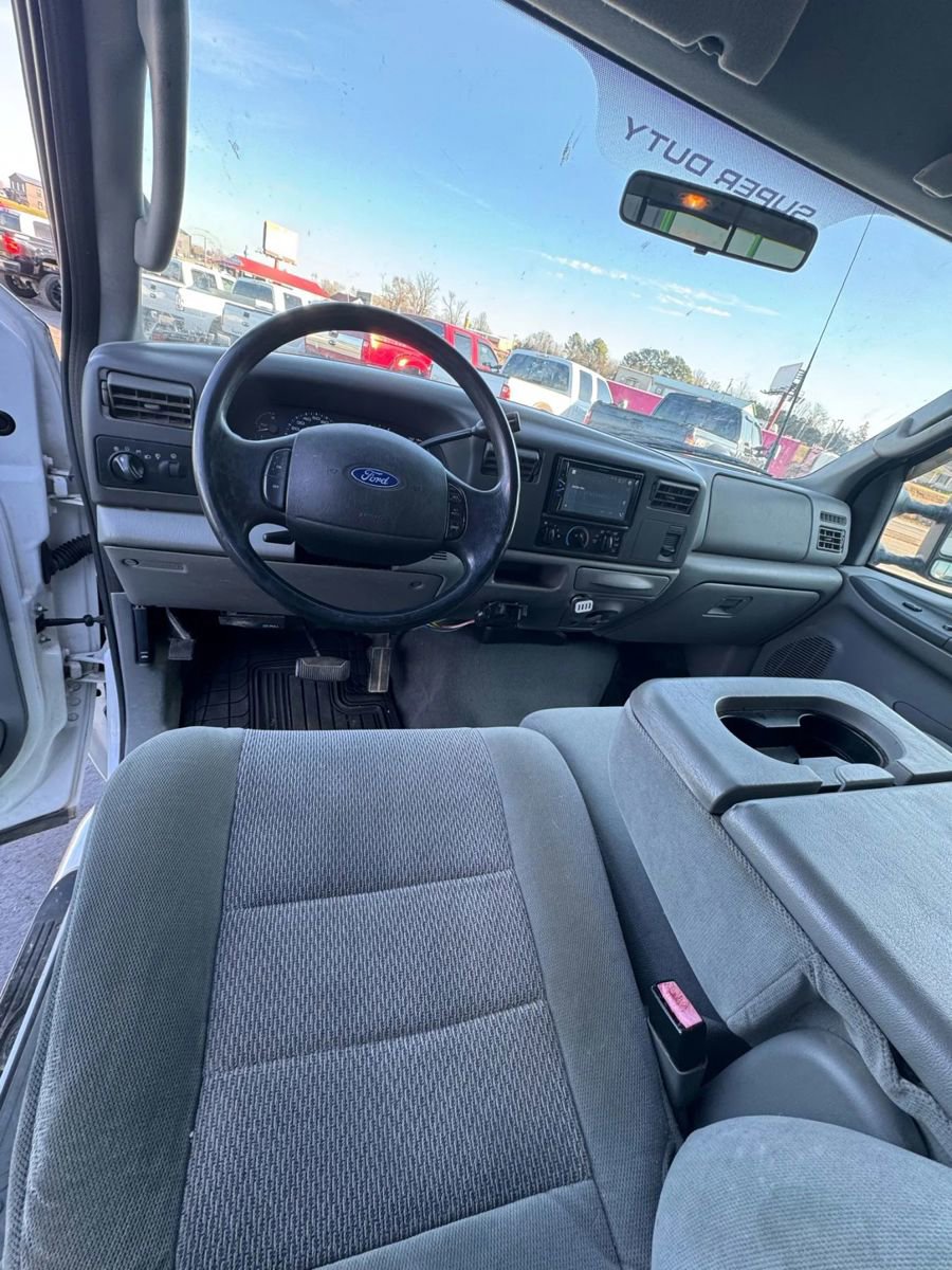 Used 2003 Ford F350 XLT image 20