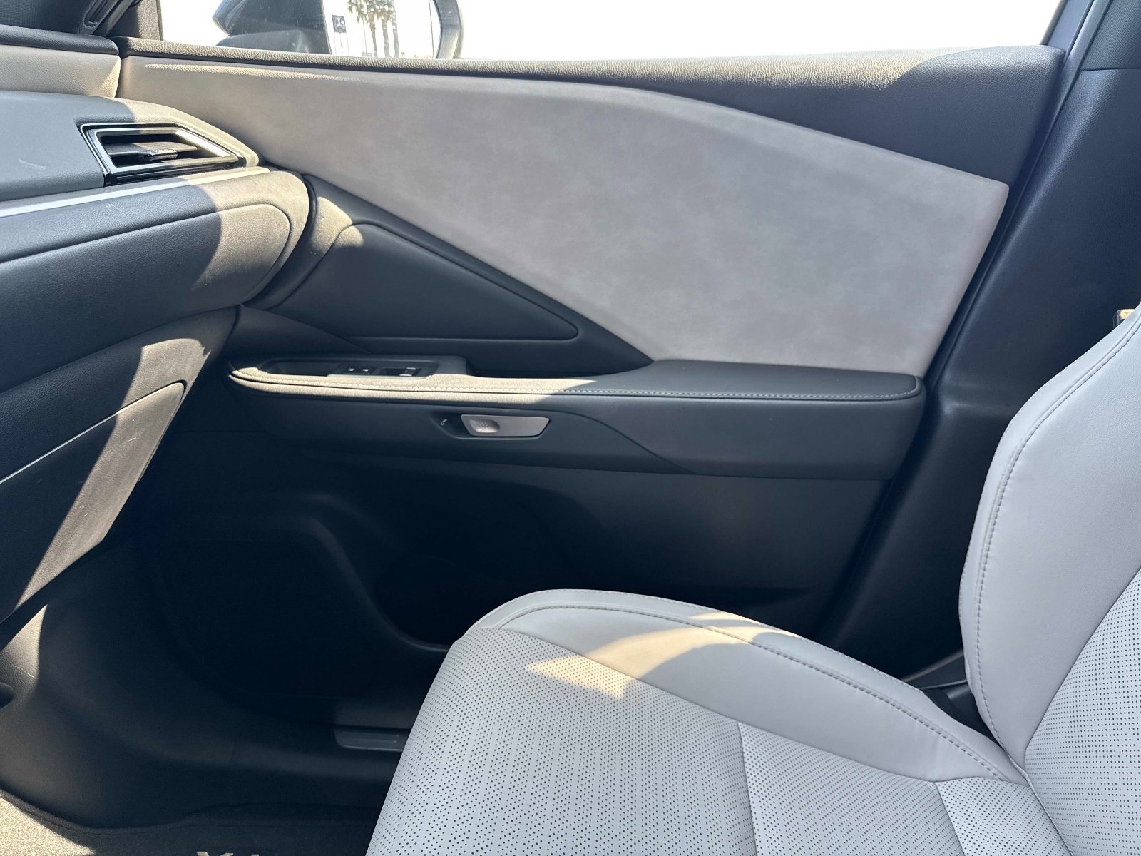 Certified 2025 Lexus TX 350 AWD w/ Technology Package image 25