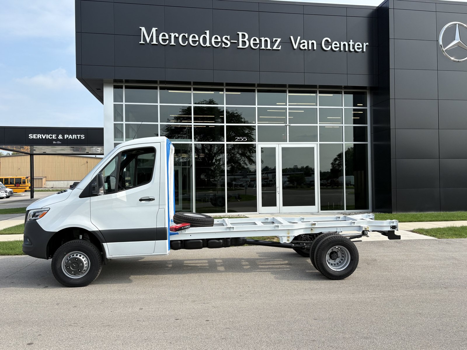New 2025 Mercedes-Benz Sprinter 3500 image 8