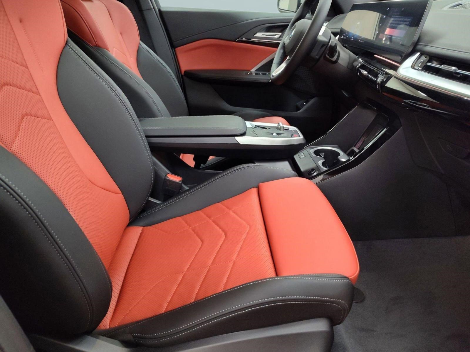 Used 2025 BMW X1 xDrive28i w/ Convenience Package image 27