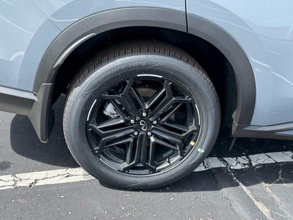 New 2026 INFINITI QX60 Sport w/ Dark Cargo Package image 4