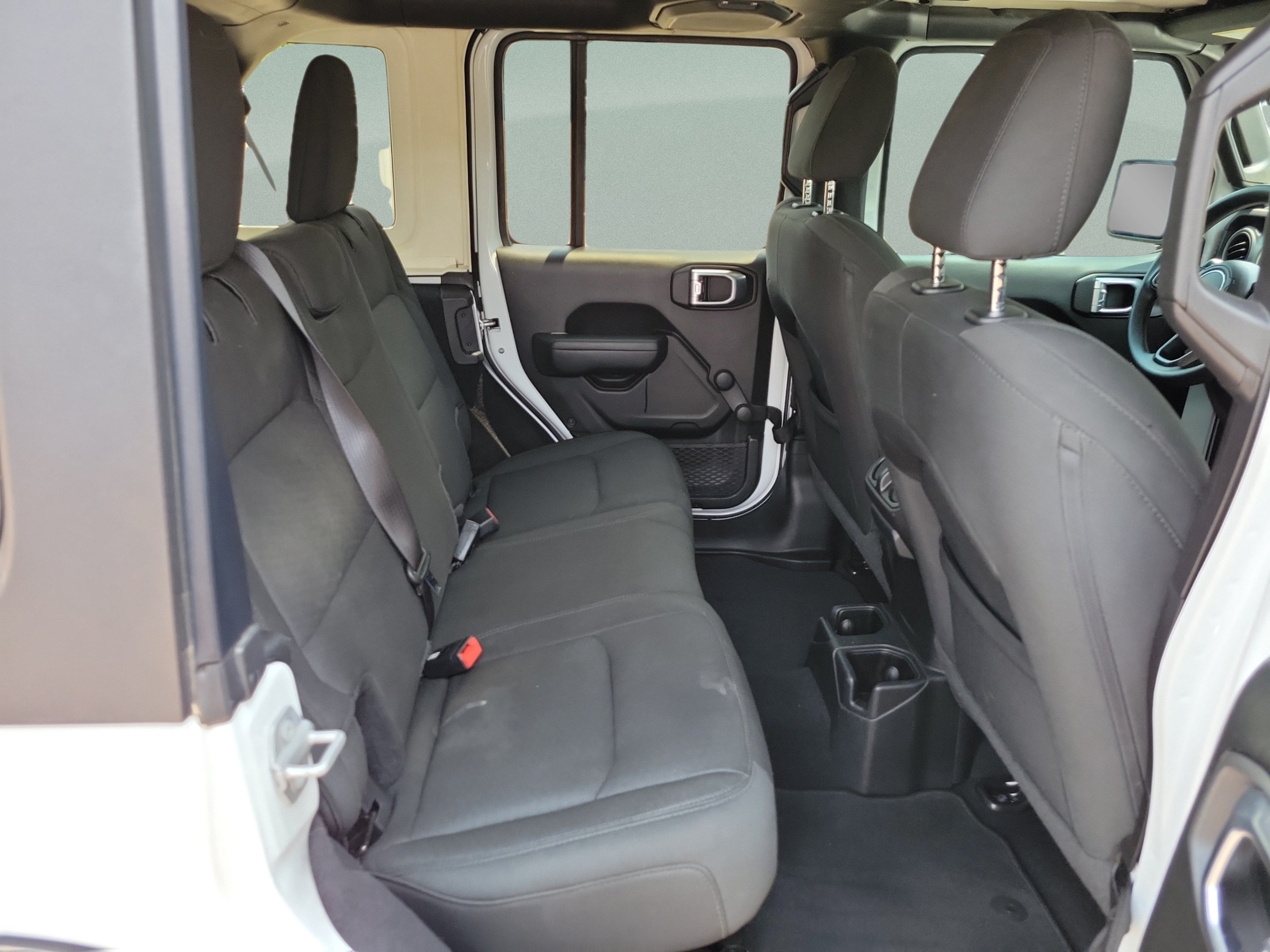 Used 2021 Jeep Wrangler Unlimited Sport AWD/4WD image 10
