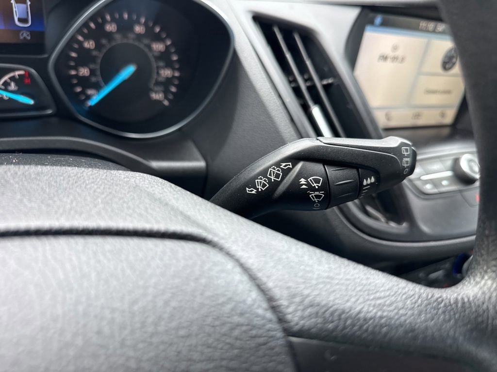 Used 2018 Ford Escape SE w/ SE Sync 3 Package image 27